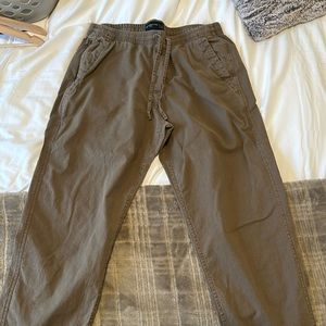 Abercrombie & Fitch Modern Jogger